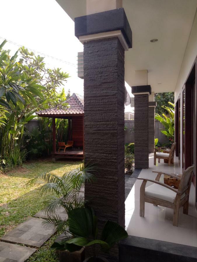 Guest House Reisya Nusa Dua  Exterior foto